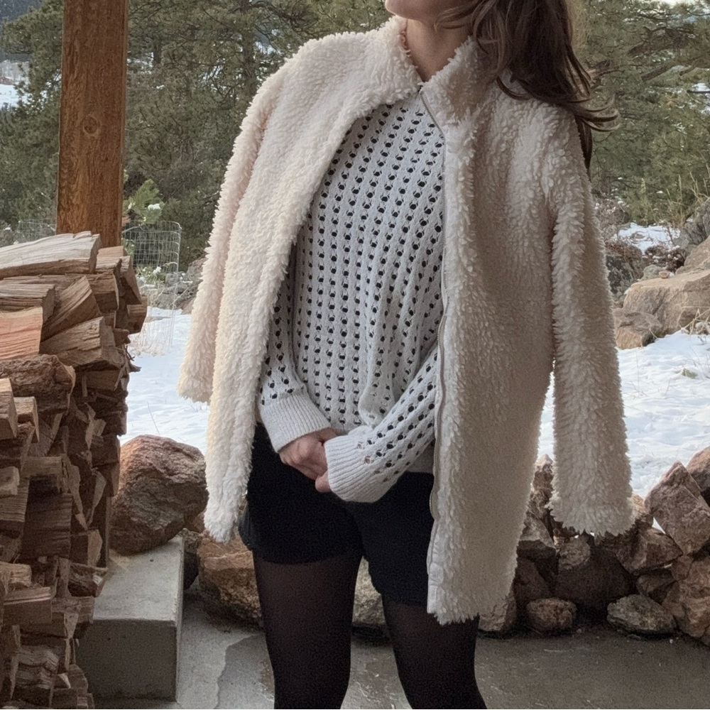 Sweater - Picture 12 of 14